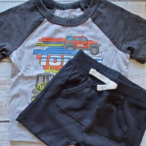 Toddler Boys Grey/Black Tonka Tee & Black Kangaroo Shorts NWT Size 6 mos